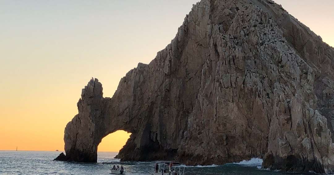 Safe driving to Cabo Arch